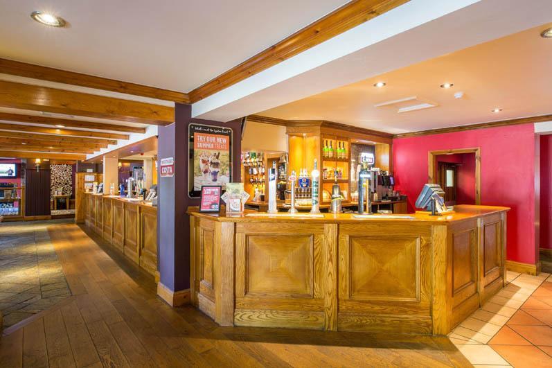 Premier Inn Bournemouth East Buitenkant foto