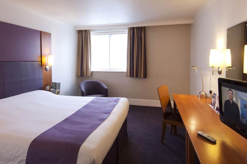 Premier Inn Bournemouth East Kamer foto