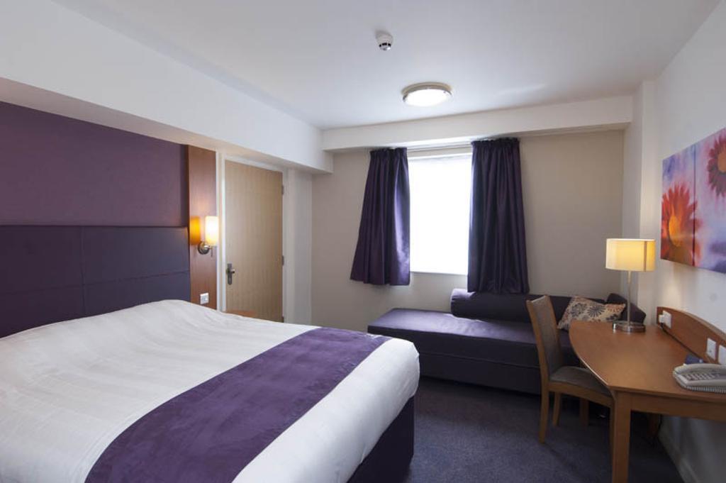 Premier Inn Bournemouth East Kamer foto